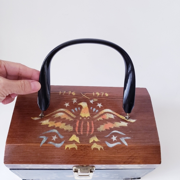 Vintage Bicentennial Wooden Box Purse - Picture 4 of 12